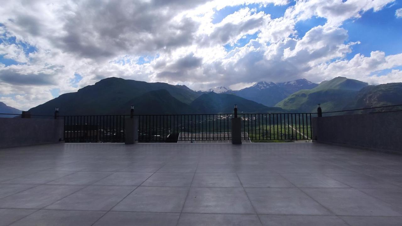 Prime Hotel Kazbegi Екстер'єр фото